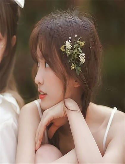 如何欣赏《朋友、前妻和双性恋者》？观看指南教你理解主题思想与哲学内涵 拓展思维视野