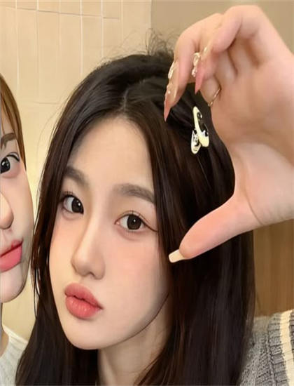 文化研究：《超高频》如何展现的历史地位与时代意义 了解文化传播的机制与效果